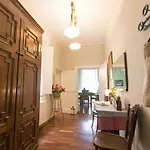 Apartment Il Balcone Dell'angiol D 'or